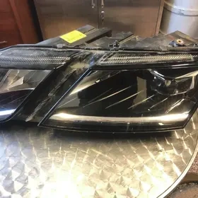 5E1 941 017F Levé přední světlo Škoda Octavia III