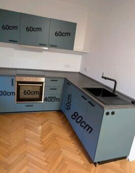 Moderní šedozelená linka Ikea se spotřebiči,6485