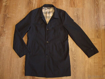 Pánský černý kabát trenčkot vel.M, podšívka kostka NOVÝ