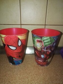 Marwell svačinová sada- kelímek a krabička