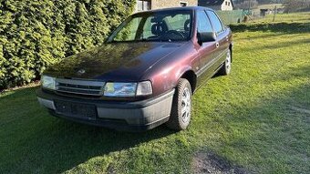 Opel Vectra A 1.6i r.v. 1992 na ND