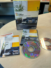 Microsoft Office Professional Edition 2003 (včetně krabičky)