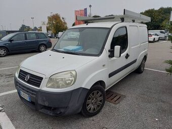 Fiat Doblo Maxi 1.9 JTD 77kw,r.v.2008 absolutne bez Koroze,d - 1
