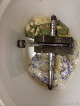 PF 62 motorobot
