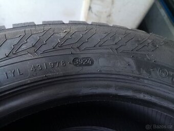 Zimní pneu Nokian 195/65r16C - 1