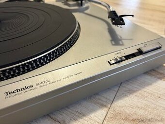 Gramofon Technics SL-B202 Frequency Generator Turntable
