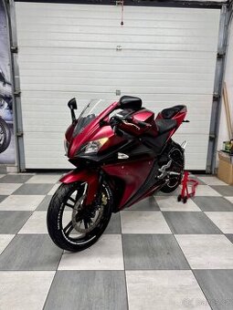 Yamaha YZF-R125 2011 26000KM TOP STAV ZÁRUKA