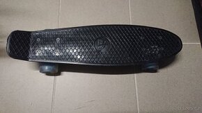 Dětský Skateboard Meteor Black Light s LED kolečky