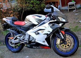 KOUPÍM aprilia rs 125 2t