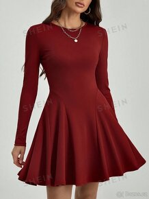 Krátké šaty - Fit A Flare - Vínová - L