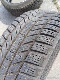 Continental WinterContact 215/45 R18 V XL