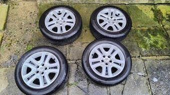Pneu
