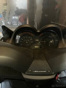 Aprilia Atlantic 200 - 1