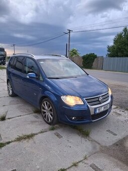 VW TOURAN 2008 1.4 TSi