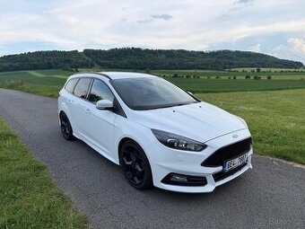 Ford Focus 2,0 TDCI ST 136kW RECARO