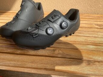 Mtb boty/tretry
