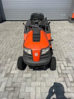 Zahradní traktor Husqvarna CT126