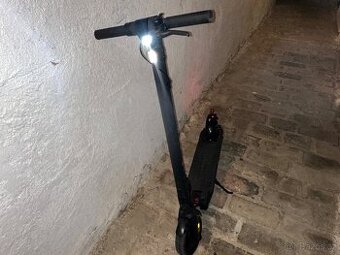 Elektrokoloběžka Wispeed T855 – Výkonná, skládací