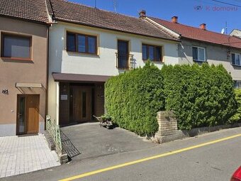 Prodej řadového rodinného domu v Radvanicích