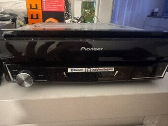 Pioneer AVH-A7100BT multimediální jednotka do auta
