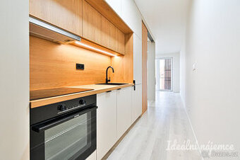 Pronájem bytu 1+kk, Dornych, Komárov,  Kč/měs, 35 m2