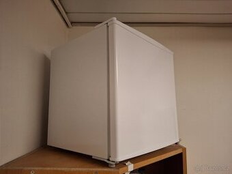 Malá lednice - lednička mini barová chladnička