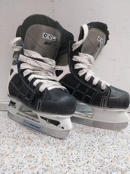 Dětské zimní brusle - Kanady, vel.28