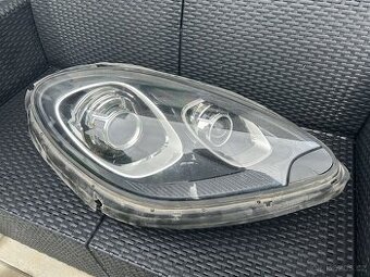 Světlo Porsche Macan Bi-Xenon 95B941032FL