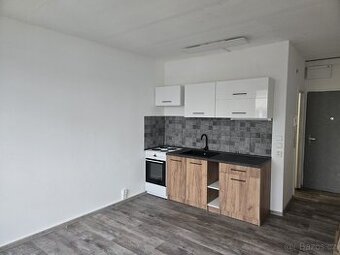 Pronájem 1+kk Chodov, Náměstí 9. května