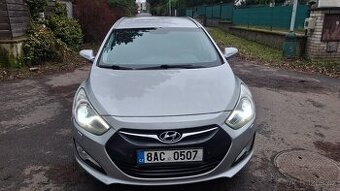 Hyundai i40 tažné DIESEL 2011