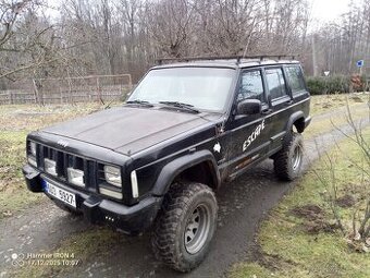 Jeep Cherokee 2,5 4x4