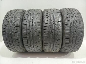Zimní pneu 225/50/17 Pirelli