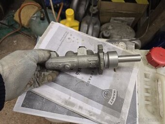 Peugeot 307 brzdový válec