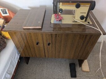 Šicí stroj Veritas