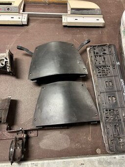 Skoda 110ls/100 - kryt s ovládacími páčkami