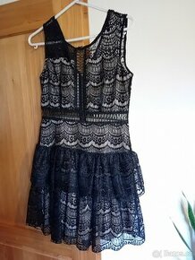 Šaty černé  krajkové