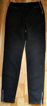 Dziny damske se zipy cerne znackove