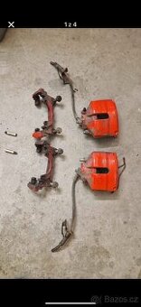 Přední brzdové třmeny octavia 2rs