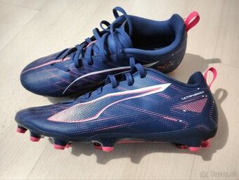 Prodám kopačky PUMA Ultra 7 Play FG/AG JR