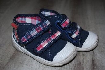 TENISKY, ZN.BEFADO, VEL.21/22