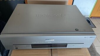 video rekordér Thomson VPH 7090 poškozený