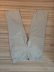 DÁMSKÉ TŘIČTVRTEČNÍ KRAŤASY vel. 36