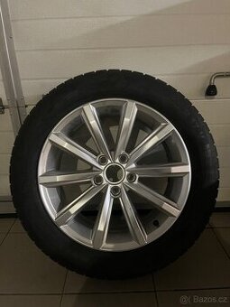 Rezervní kolo Volkswagen passat R17