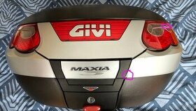 Prodám moto kufr Givi Maxia 3, bez plotny. Systém monokey.