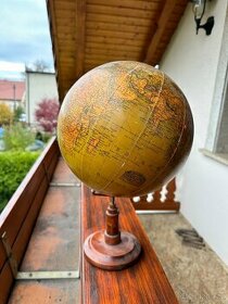 Starožitný globus - 1