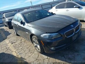 BMW 528i xDRIVE 6/2013
