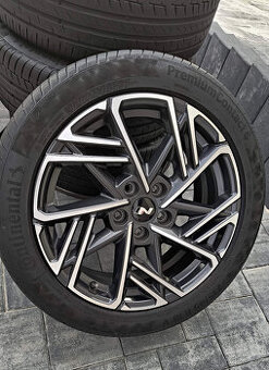 18 originál HYUNDAI KONA N-Line ☀️Continental 235/45R18 TMPS - 1