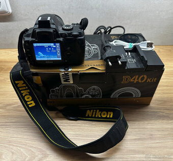 Nikon D40 set + příslušenství