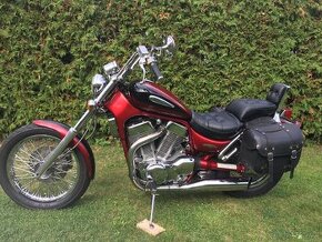 Suzuki vs 1400 Intruder