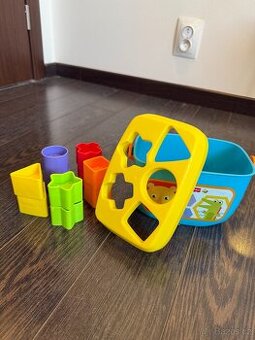 Fisher Price první vkládačka